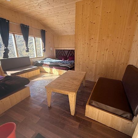 Lord Shiva Dimension Hotell Tosh Eksteriør bilde