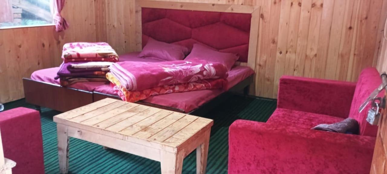 Lord Shiva Dimension Hotell Tosh Eksteriør bilde