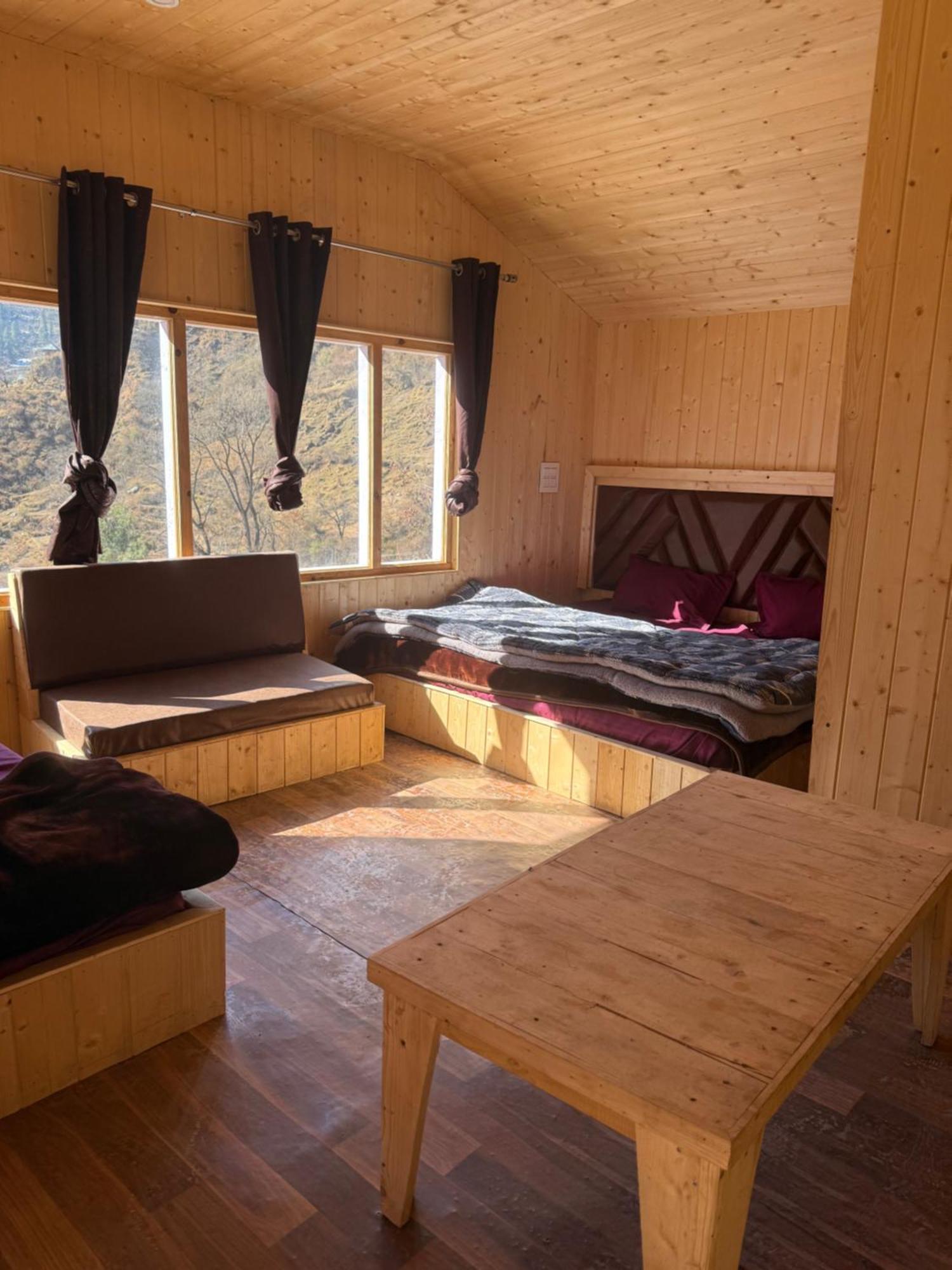 Lord Shiva Dimension Hotell Tosh Eksteriør bilde