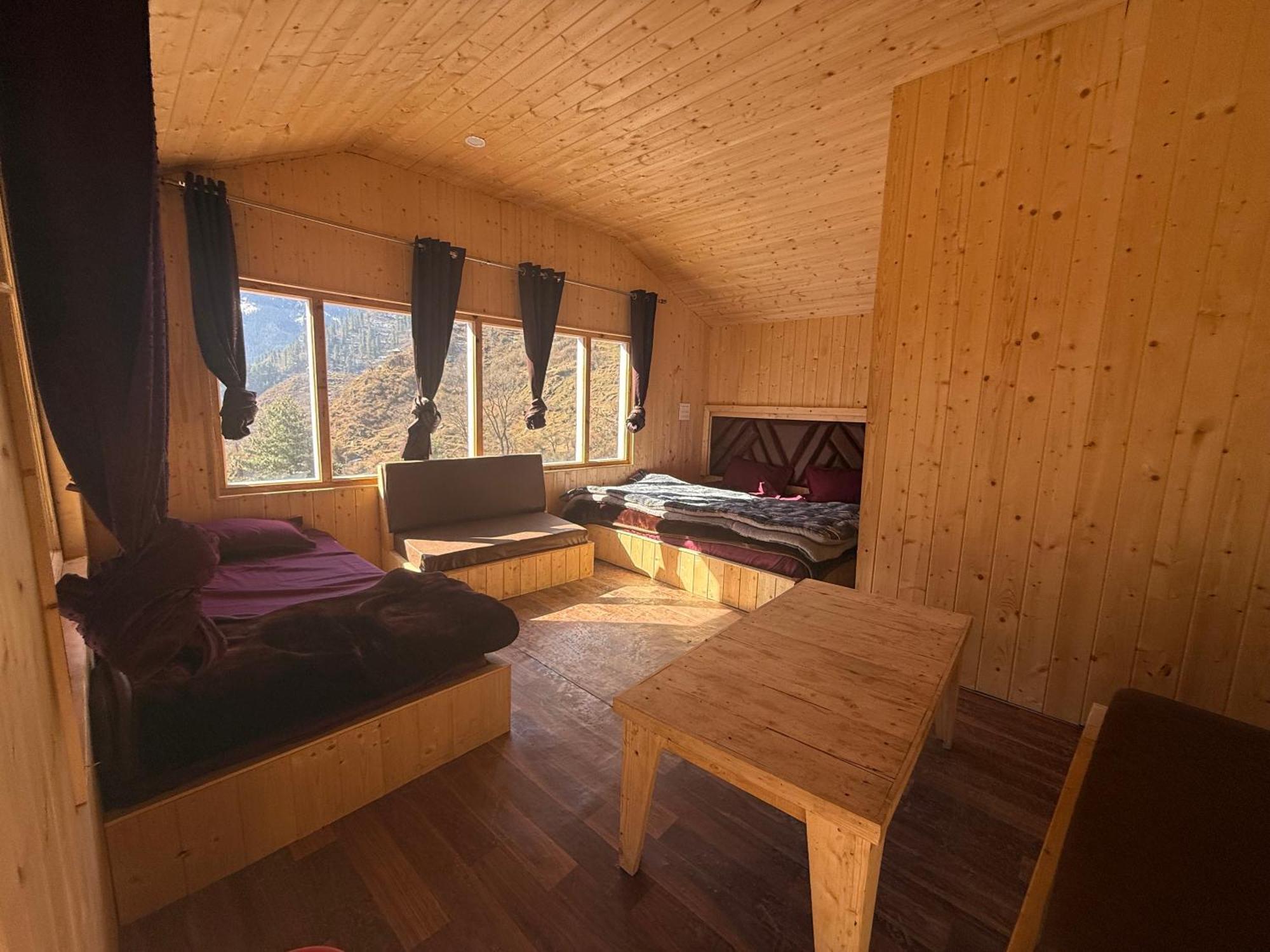Lord Shiva Dimension Hotell Tosh Eksteriør bilde
