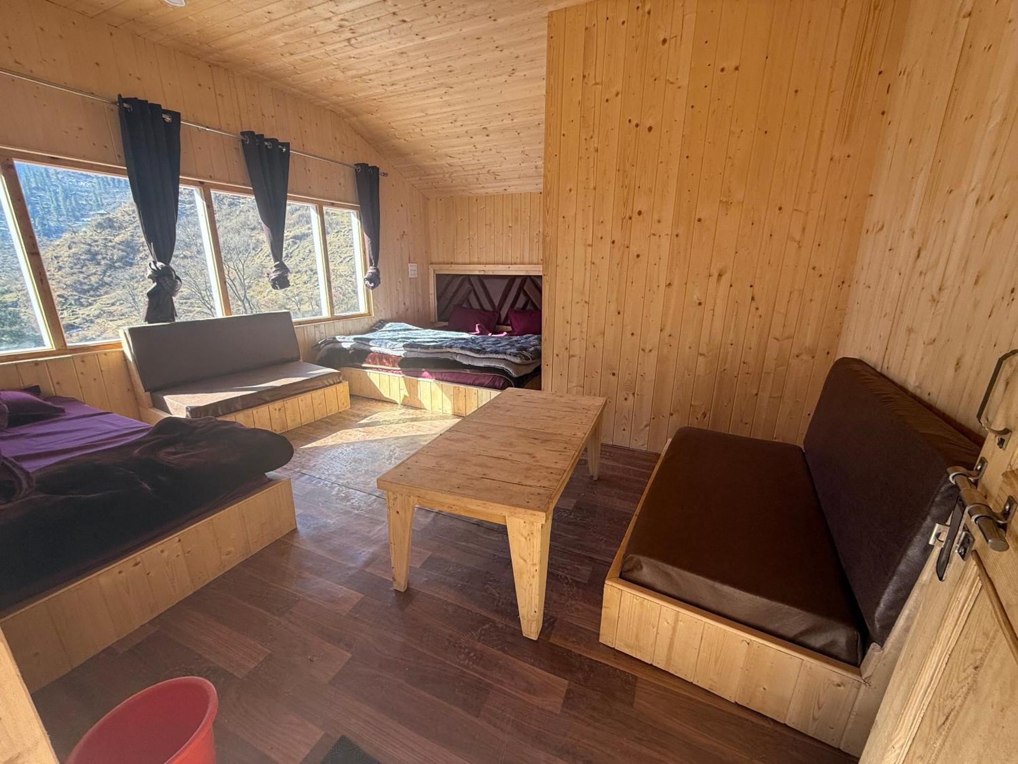 Lord Shiva Dimension Hotell Tosh Eksteriør bilde