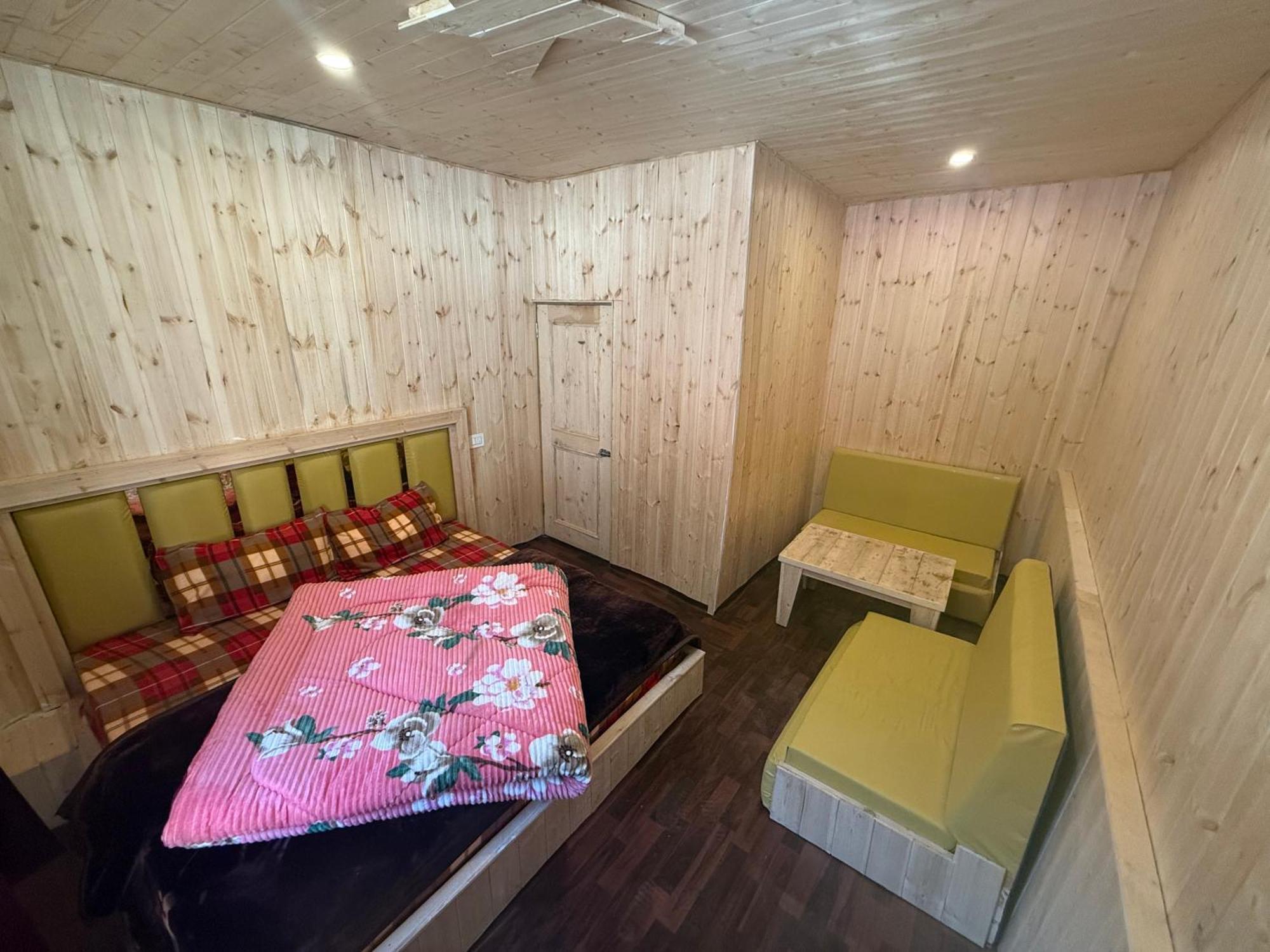 Lord Shiva Dimension Hotell Tosh Eksteriør bilde